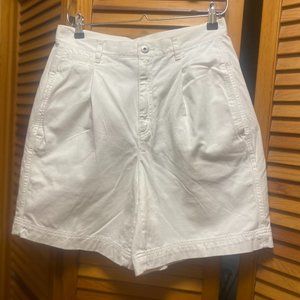 Old Navy White Chino Perfect Bermuda Shorts Size 10